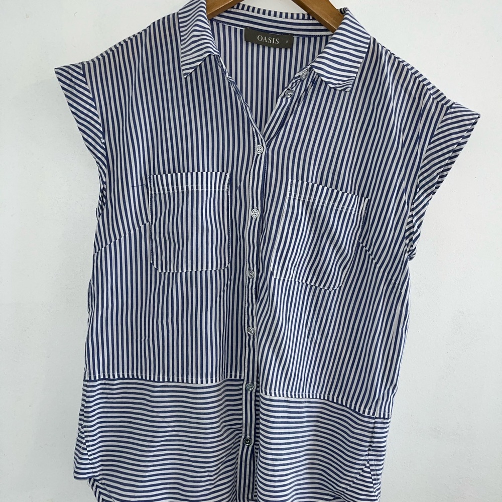 Oasis Navy and White Striped Cap-Sleeve Button Shirt UK size 8 = US size 4